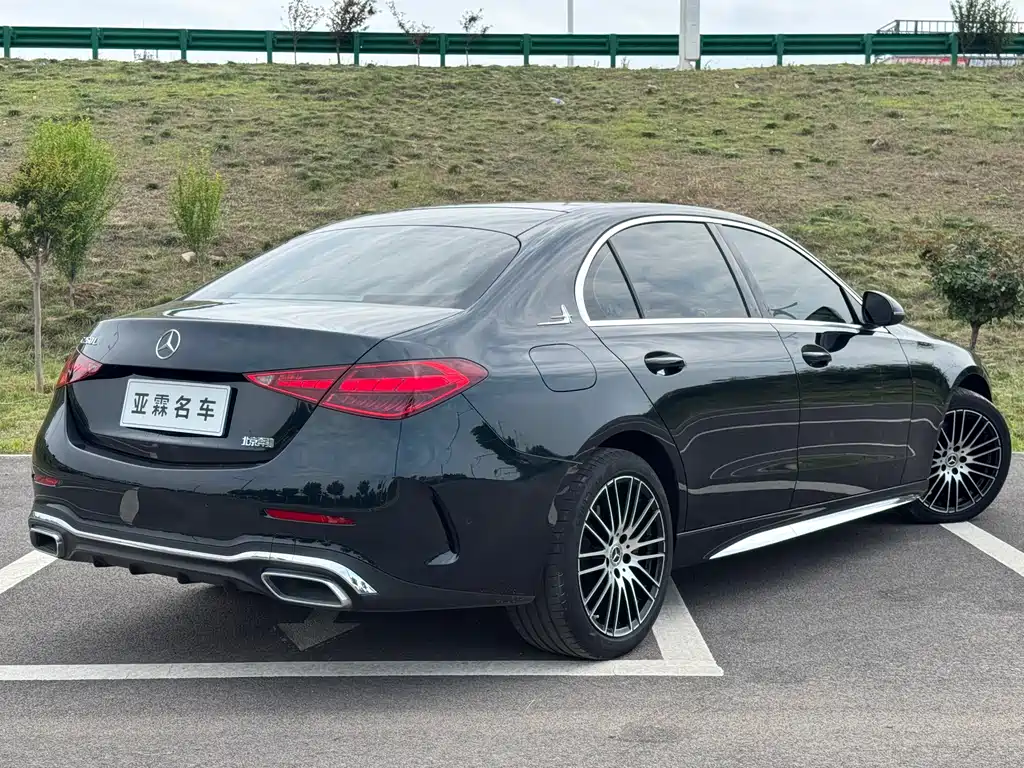 Mercedes-Benz C-Class 2021