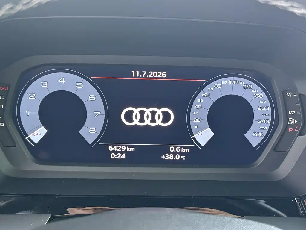 Audi A3 2025 — фото 9