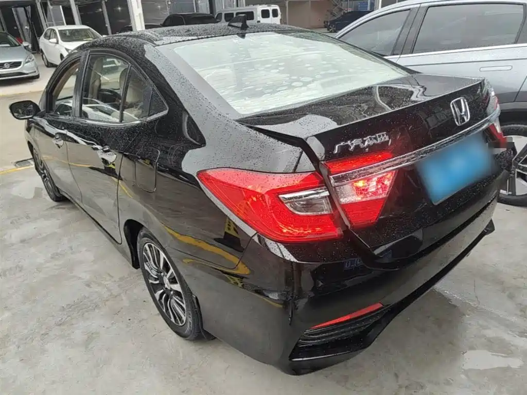Honda Crider 2015 — фото 5