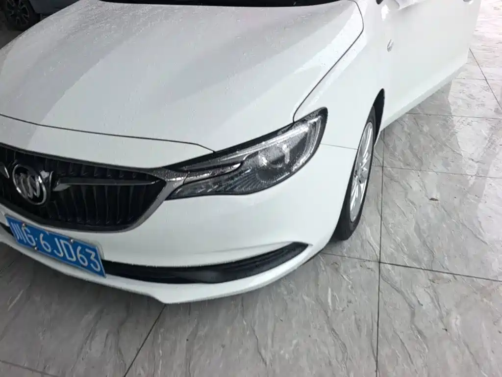 Buick Excelle 2018 — фото 24