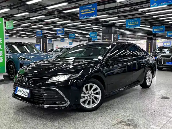 Toyota Camry 2024