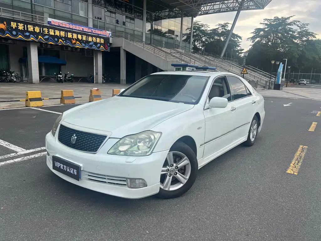 Toyota Crown 2008