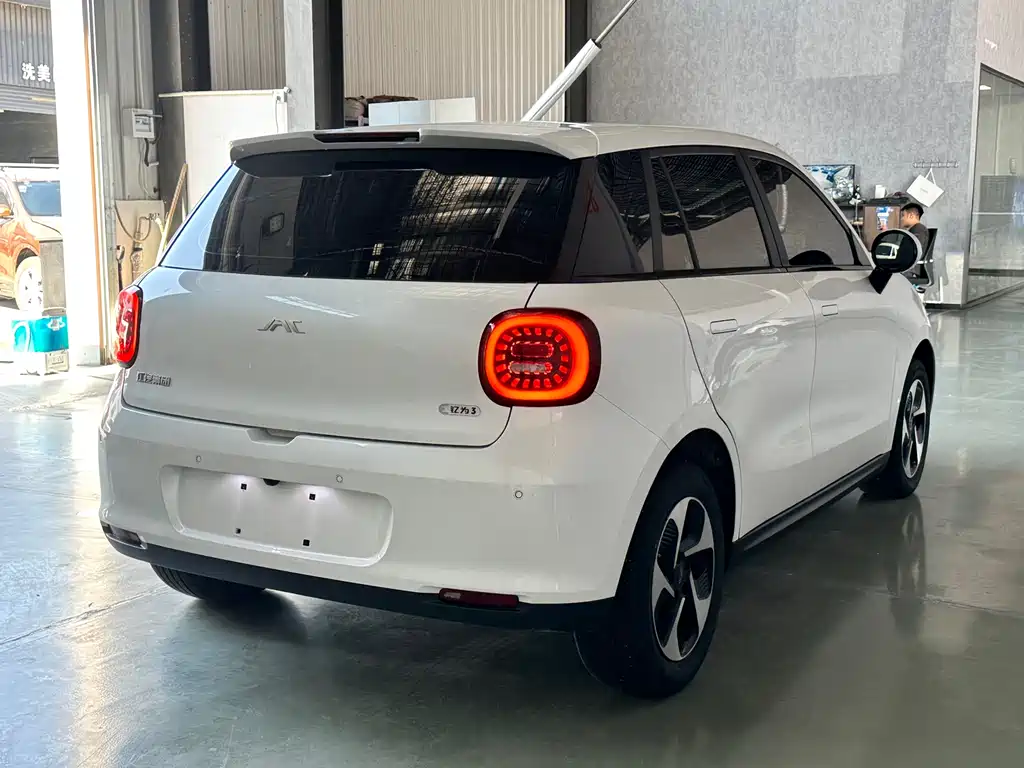 Yiwei 3 2024