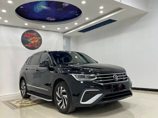Volkswagen Tiguan L 2023