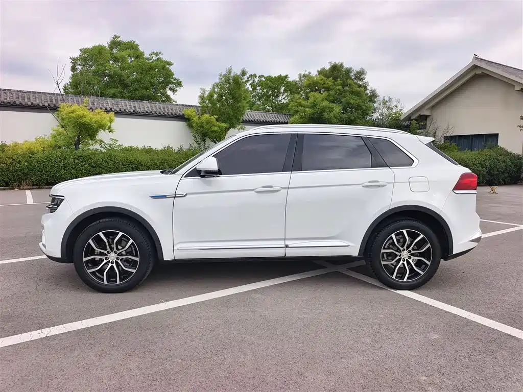 Zotye X7 2017 — фото 13
