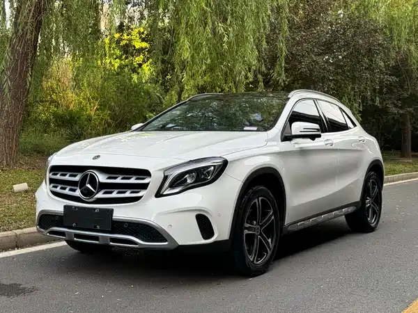 Mercedes-Benz GLA 2018
