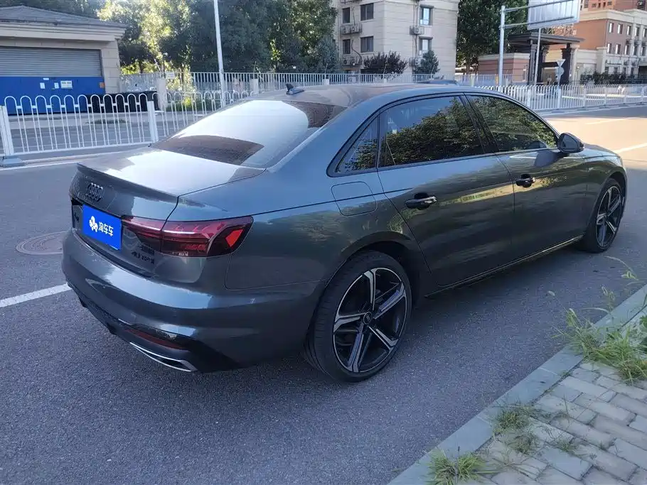 Audi A4L 2024