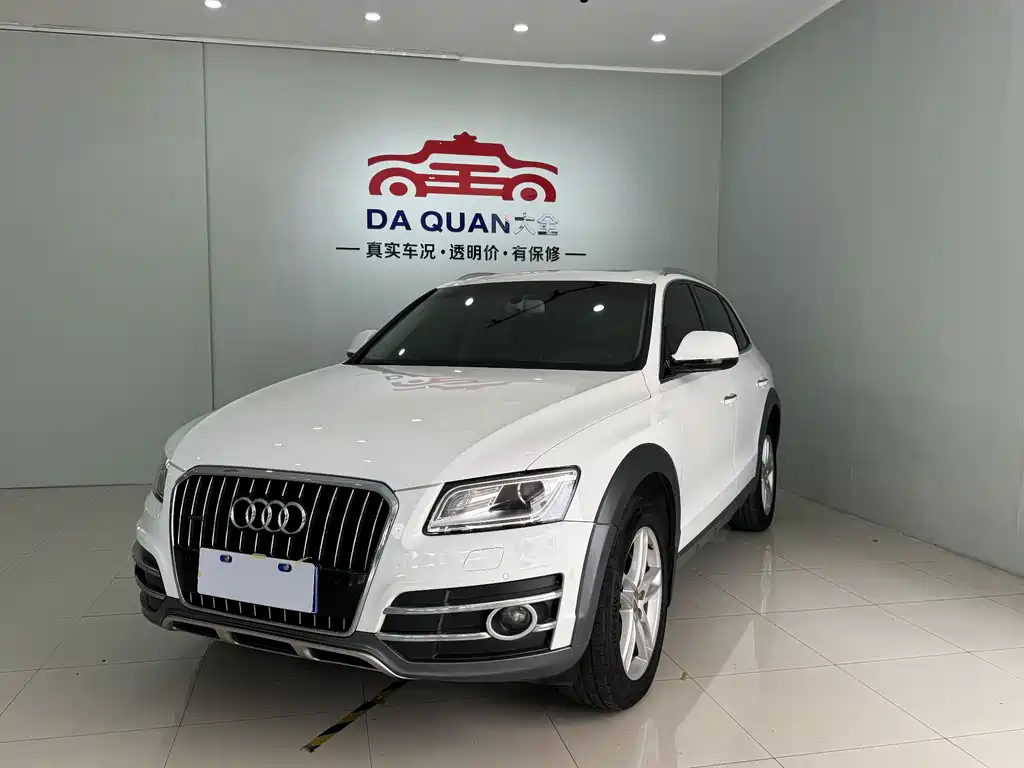 Audi Q5 2018 — фото 1
