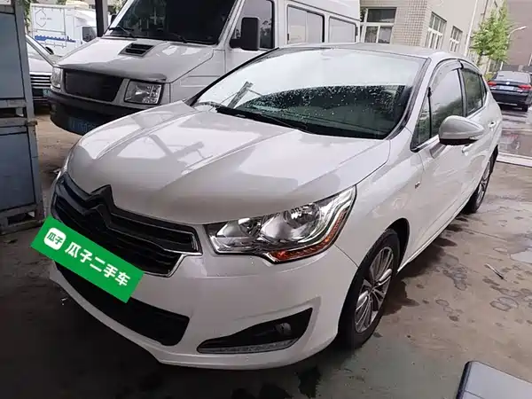 Citroën C4L 2015