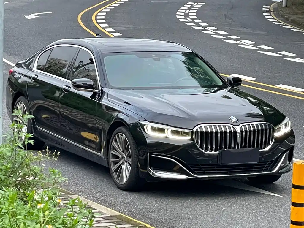 BMW 7 Series 2020 — фото 3