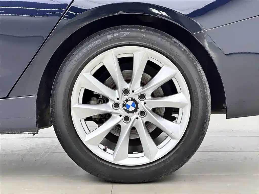 BMW 3 Series GT 2019 — фото 17