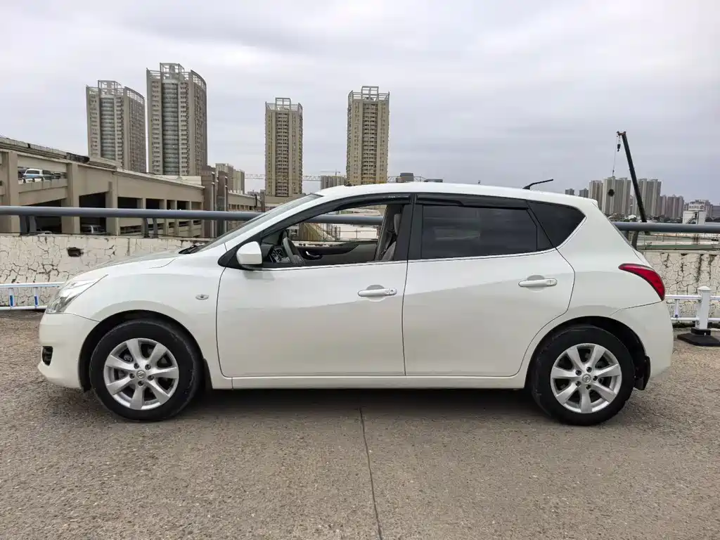 Nissan Sylphy 2013