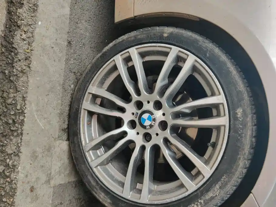 BMW 3 Series 2015