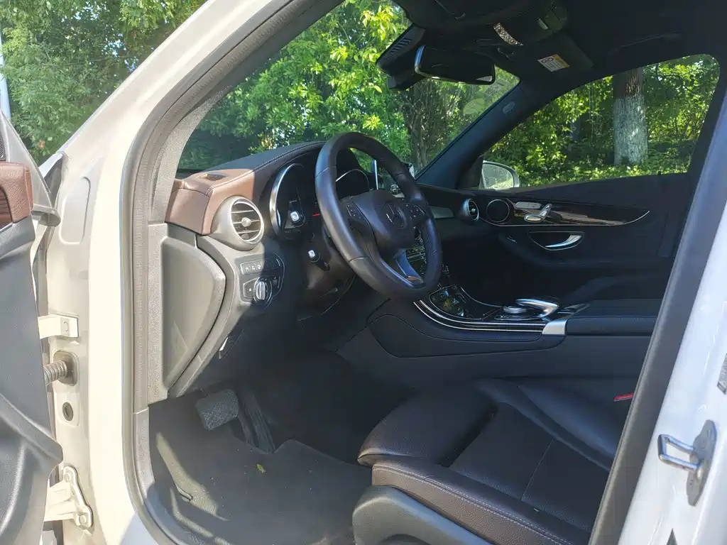 Mercedes-Benz GLC 2018