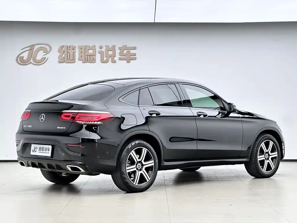 Mercedes-Benz GLC Coupe 2022 — фото 2
