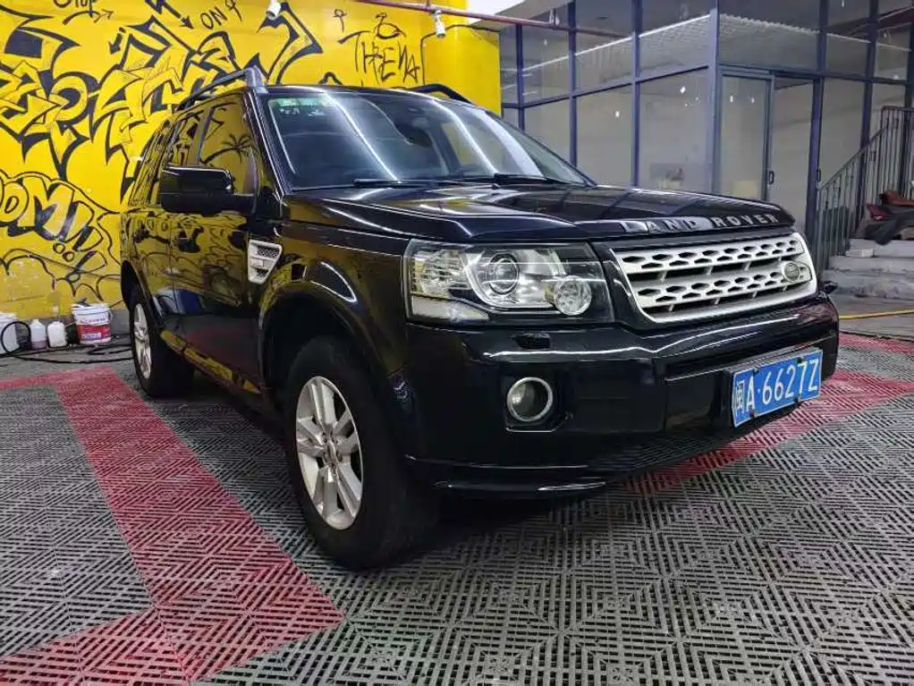 Land Rover Freelander 2 2014 — фото 3