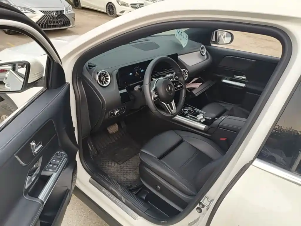 Mercedes-Benz GLA 2022 — фото 16