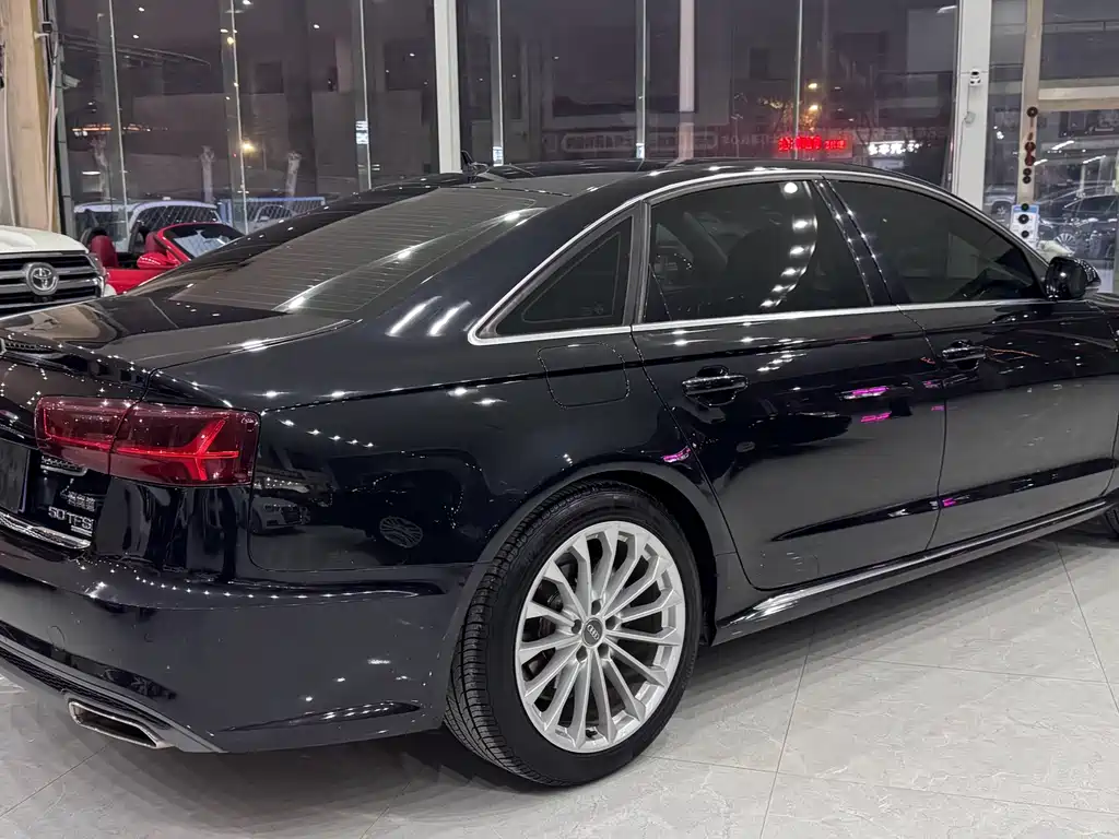 Audi A6L 2015 — фото 8