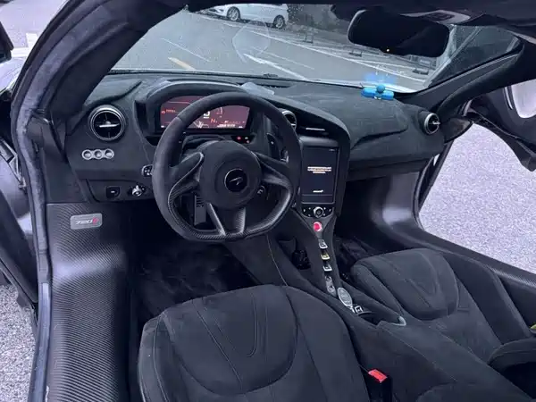 McLaren 720S 2020