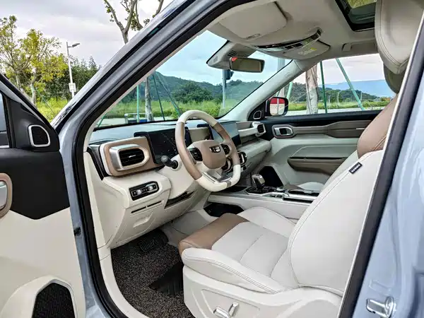 Geely ICON 2022
