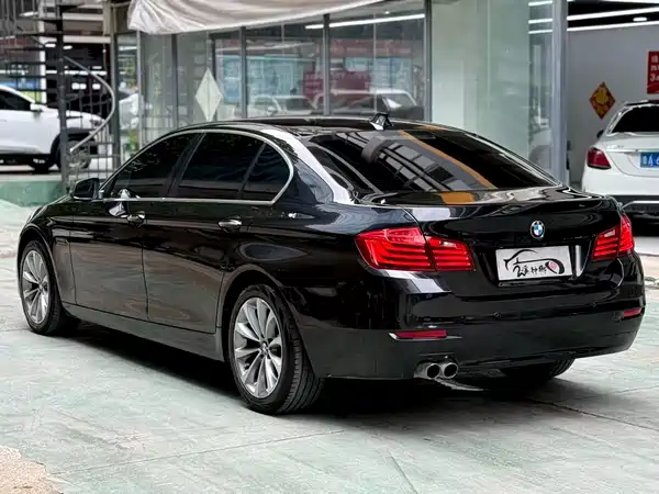 BMW 5 Series 2017