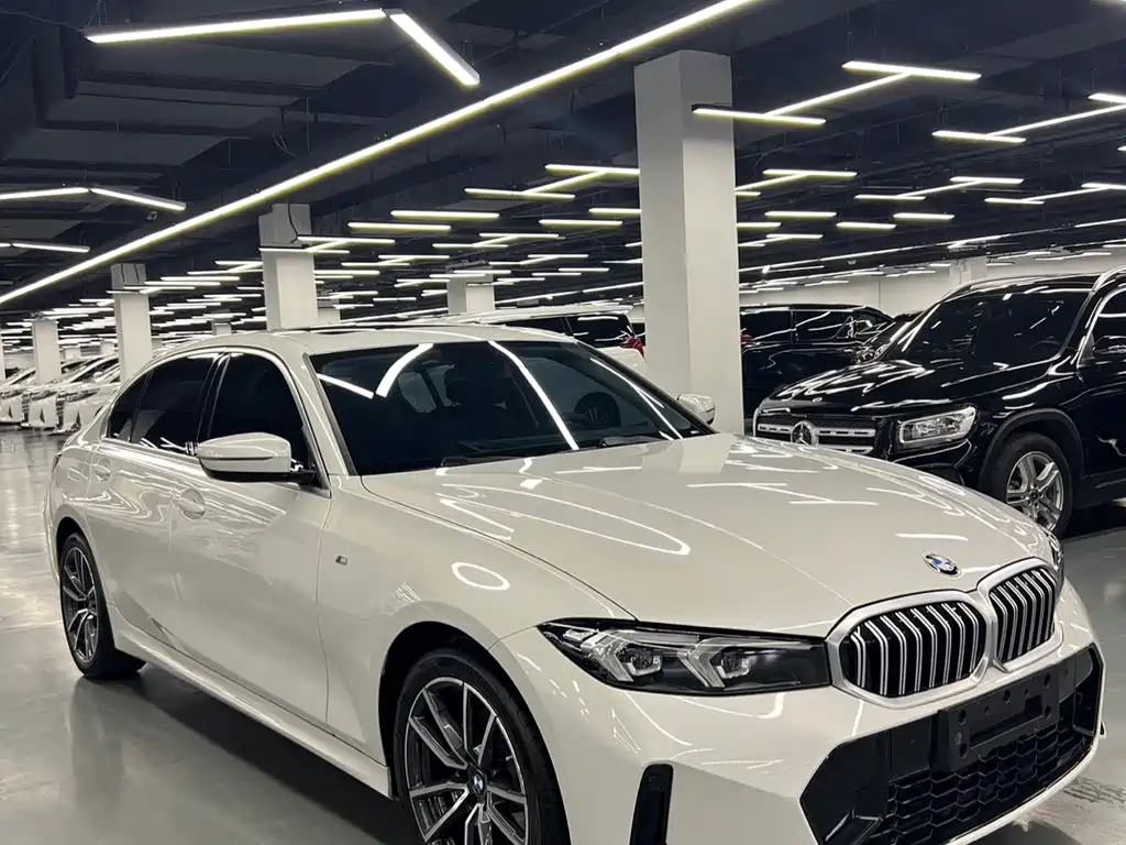 BMW 3 Series 2023