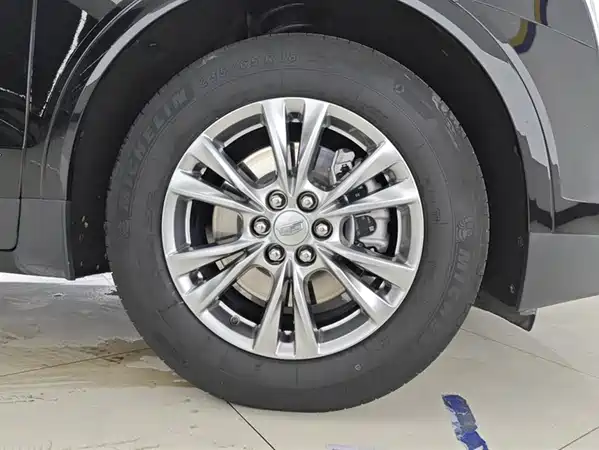 Cadillac XT5 2021