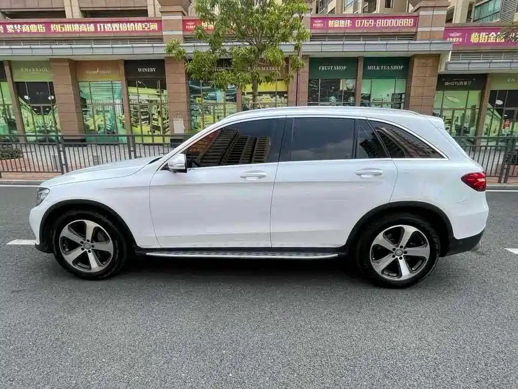 Mercedes-Benz GLC 2016 — фото 10