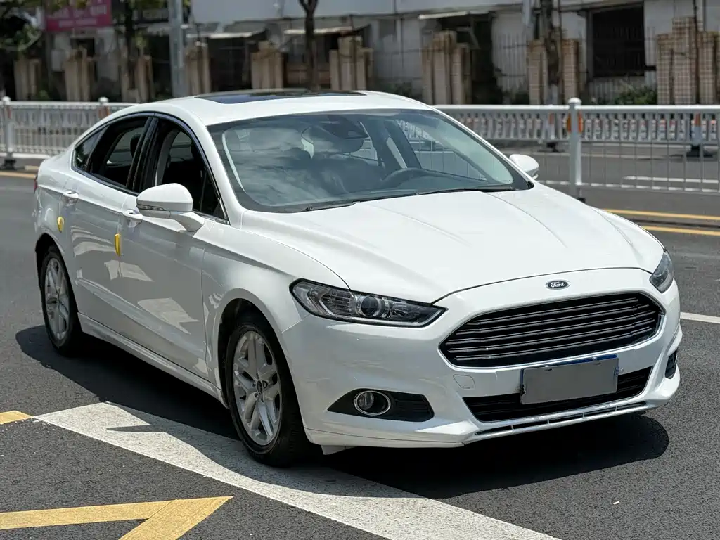 Ford Mondeo 2016 — фото 3