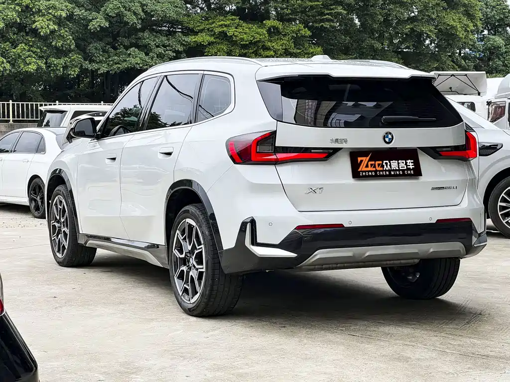 BMW X1 2024 — фото 3