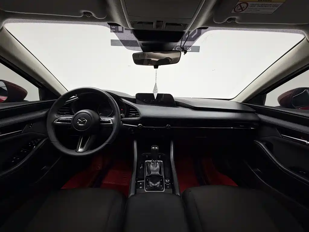 Mazda 3 Axela 2023 — фото 14
