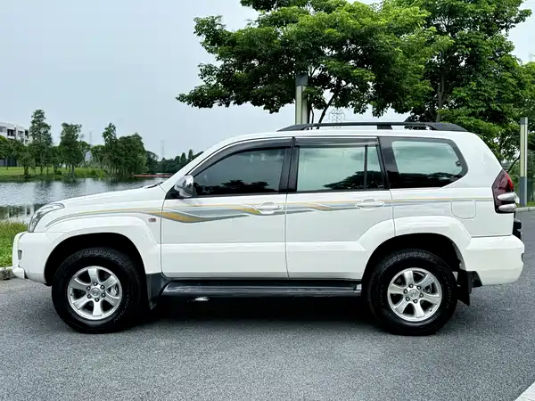 Toyota Prado 2004