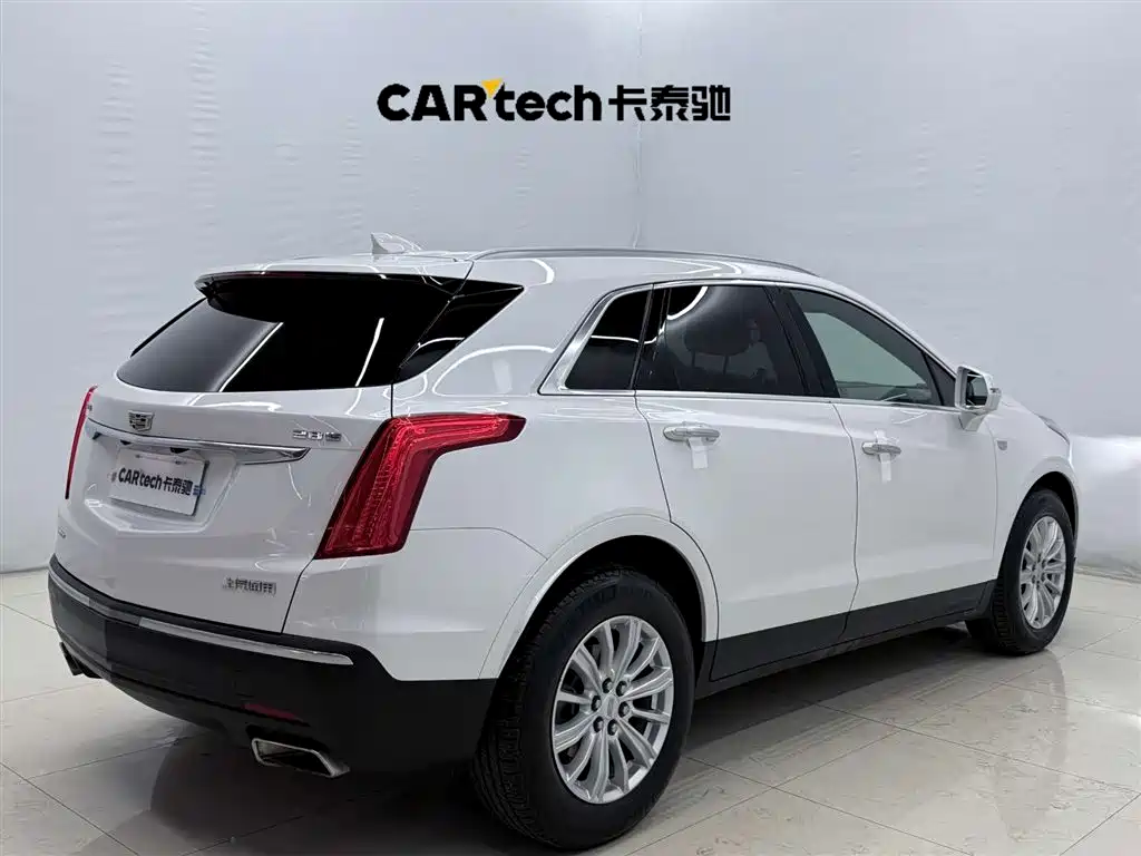 Cadillac XT5 2019 — фото 4