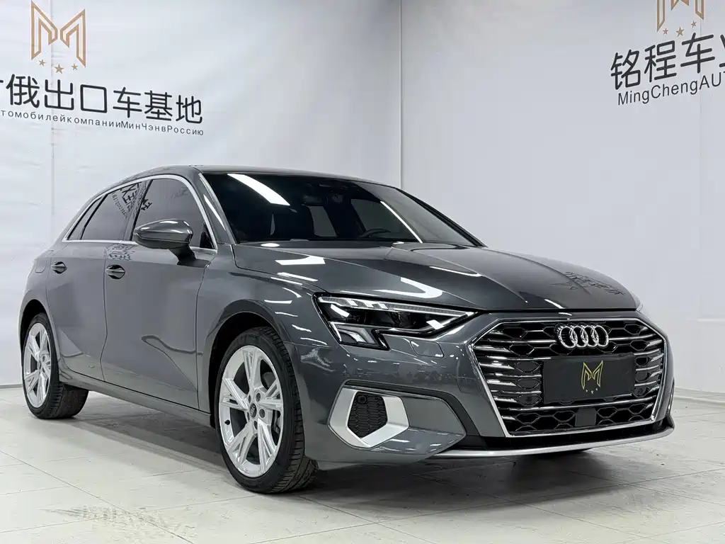 Audi A3 2023 — фото 3
