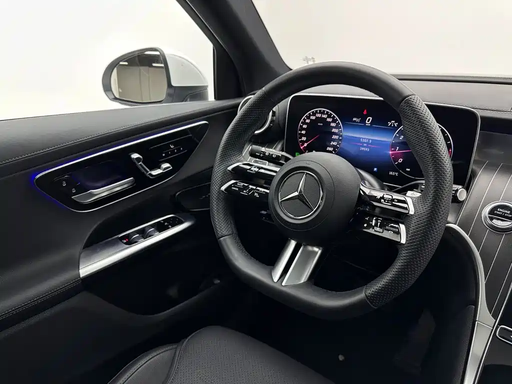Mercedes-Benz GLC 2023 — фото 10