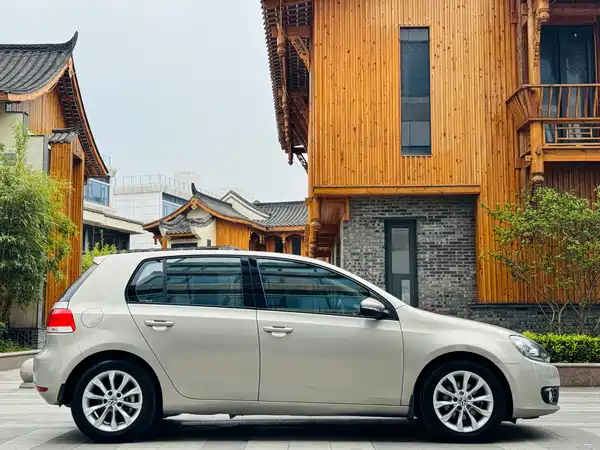Volkswagen Golf 2012