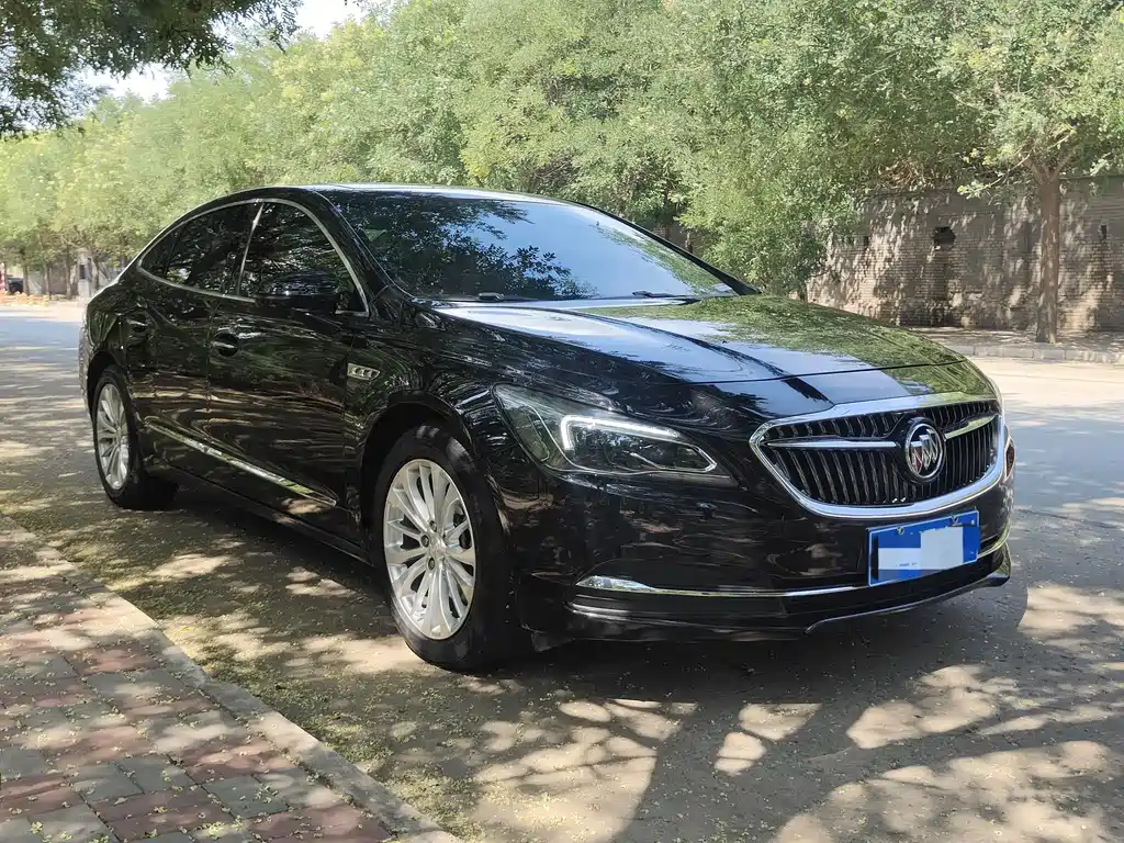 Buick LaCrosse 2019 — фото 3