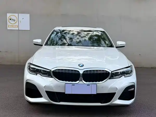BMW 3 Series 2022