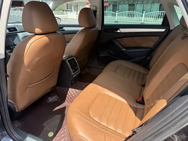 Volkswagen Passat 2015