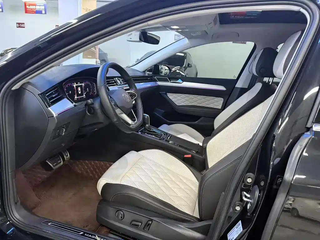 Volkswagen Magotan 2023