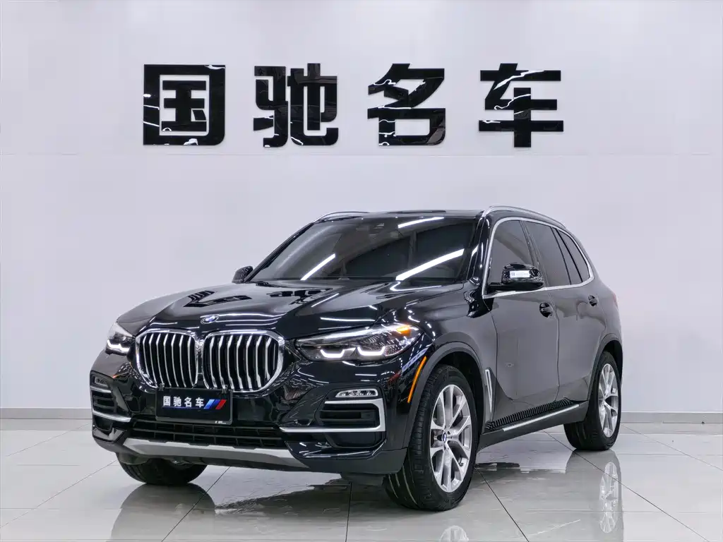 BMW X5 2021 — фото 1