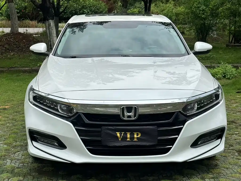Honda Accord 2019 — фото 2
