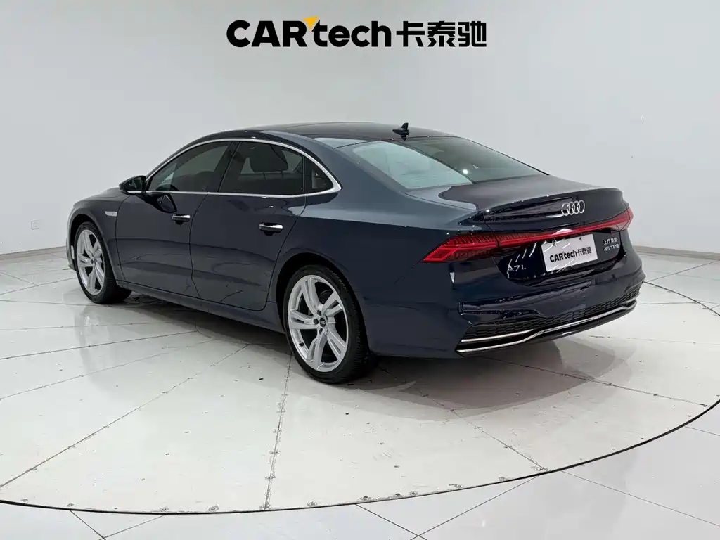 Audi A7L 2023 — фото 7