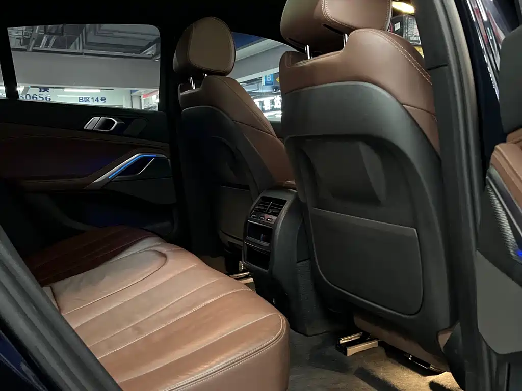 BMW X6 2021 — фото 14