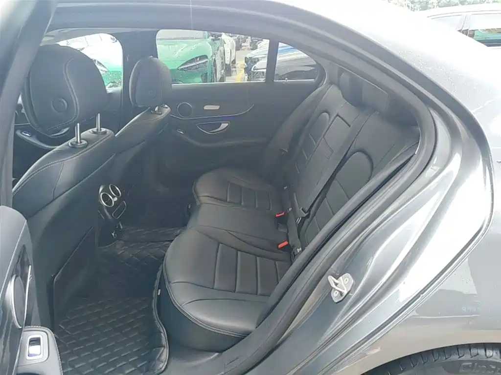 Mercedes-Benz C-Class 2020 — фото 17