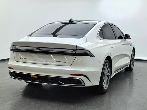 Lincoln Z 2023