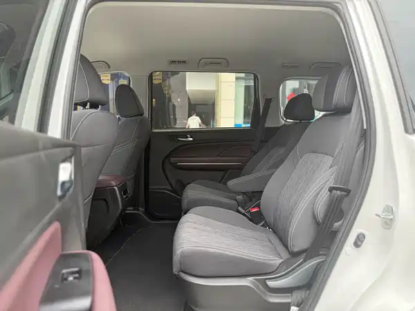 GAC Trumpchi M6 2024