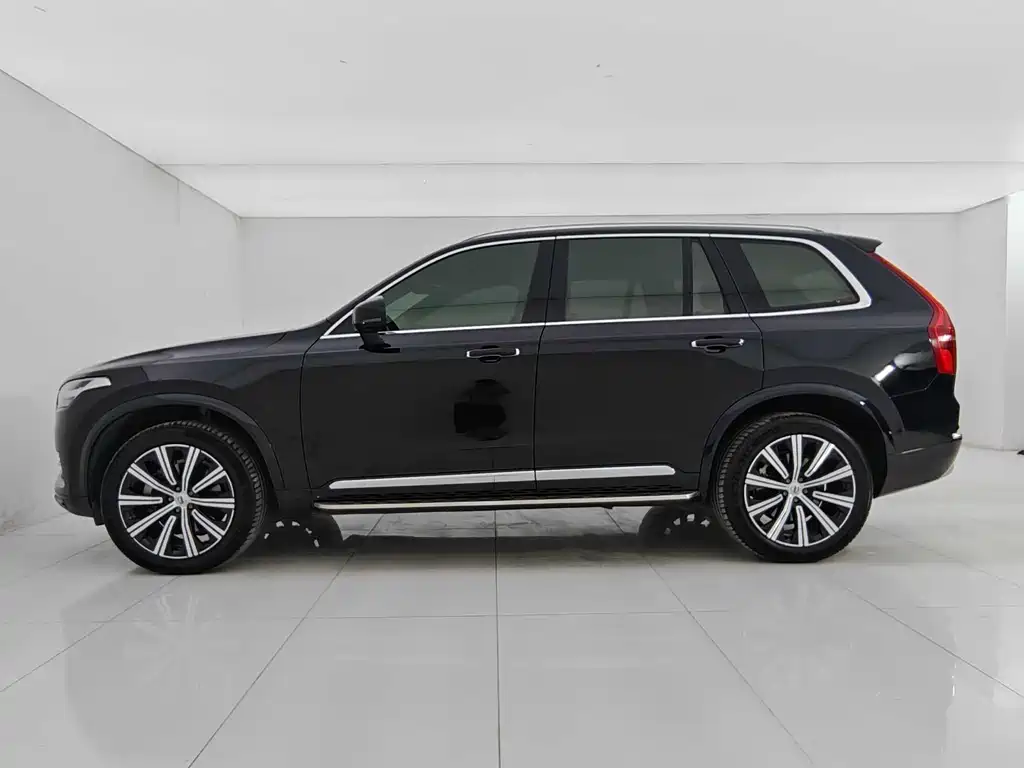 Volvo XC90 2021 — фото 7