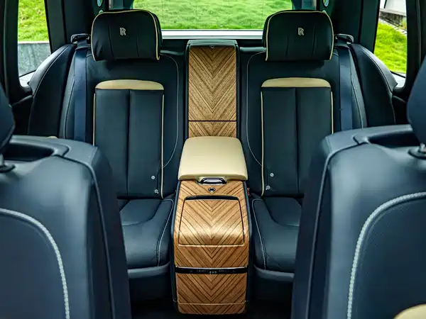 Rolls-Royce Cullinan 2020