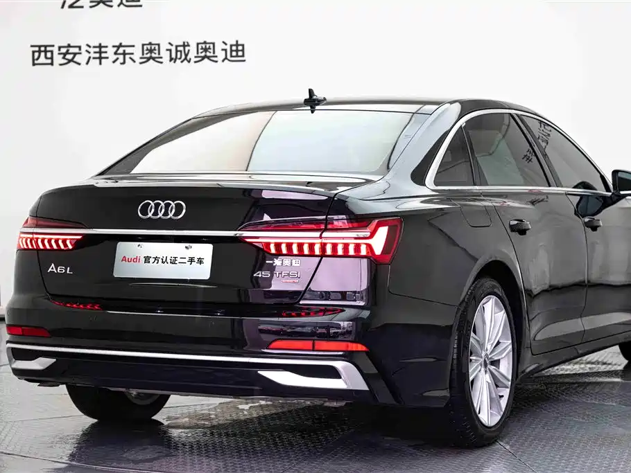 Audi A6L 2022 — фото 22